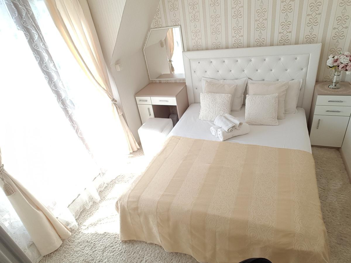 Guest House Saint Apostol ネセバル エクステリア 写真